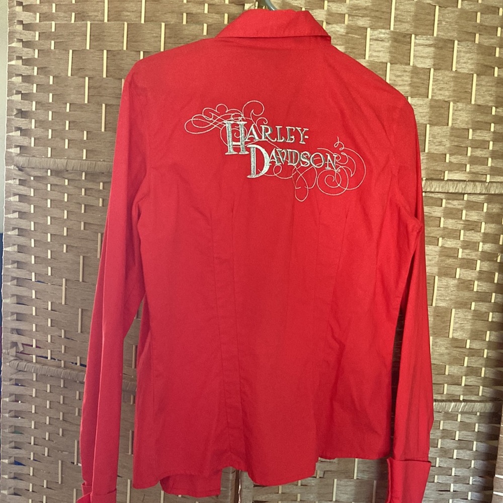 Vintage Harley Davidson M red-coral long sleeve double cuff, button dress shirt.